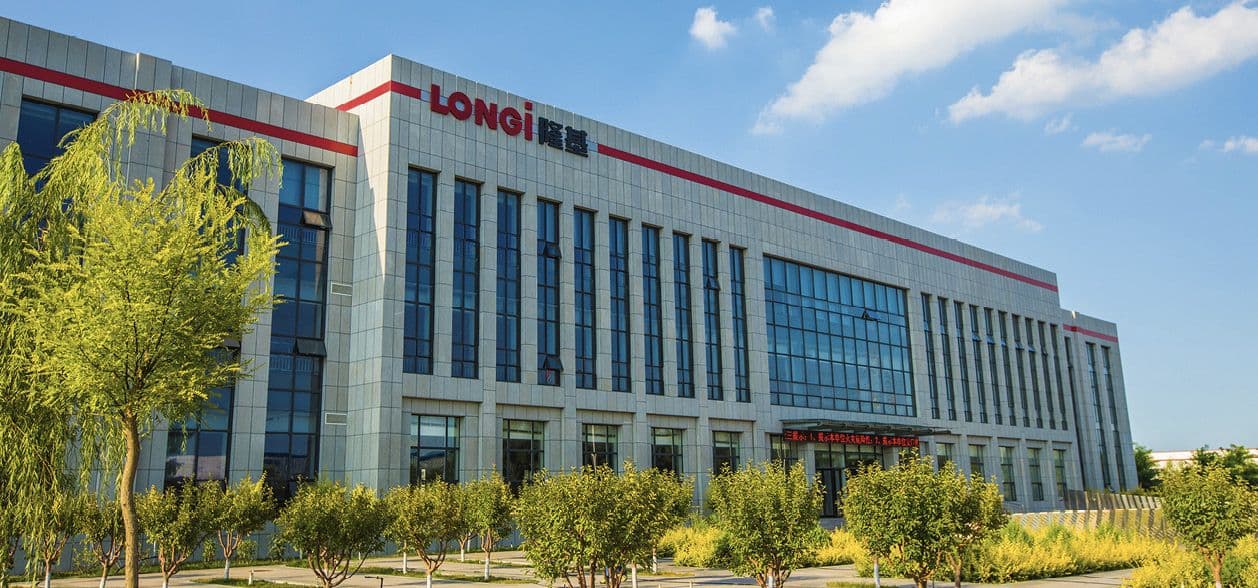 Longi starts 21 GW production of copper-metallized back-contact solar cells